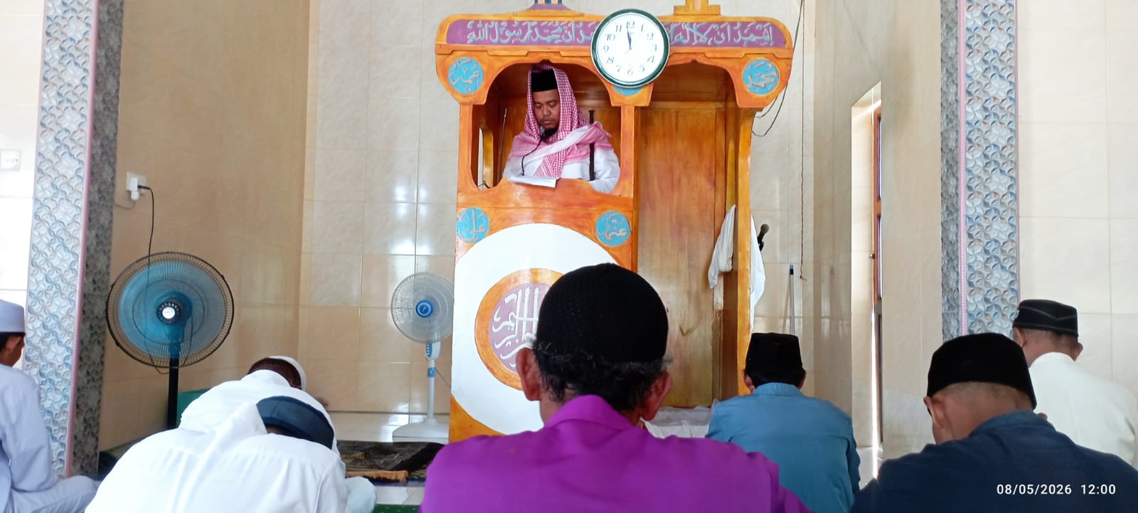 Melalui Mimbar Jumat, KUA Bunguran Barat Ajak Masyarakat Tingkatkan Semangat Berqurban